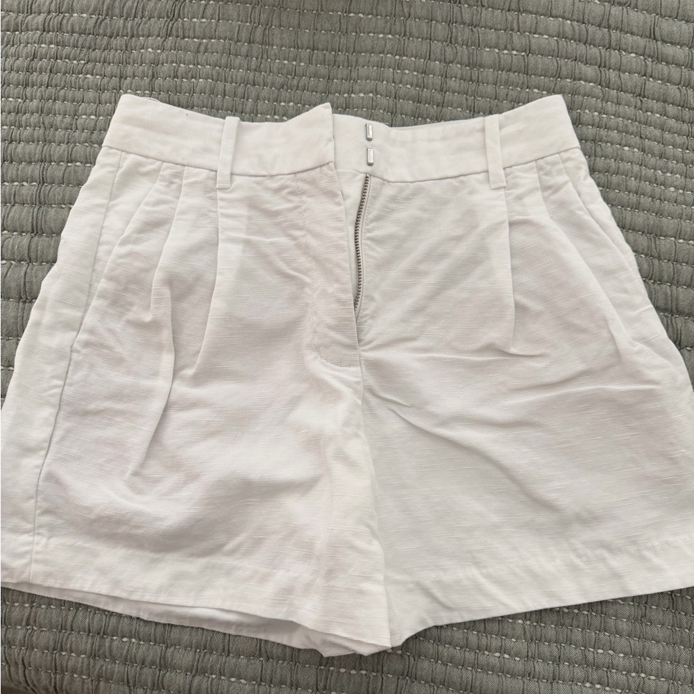 Aritzia White High Waist Women’s Shorts